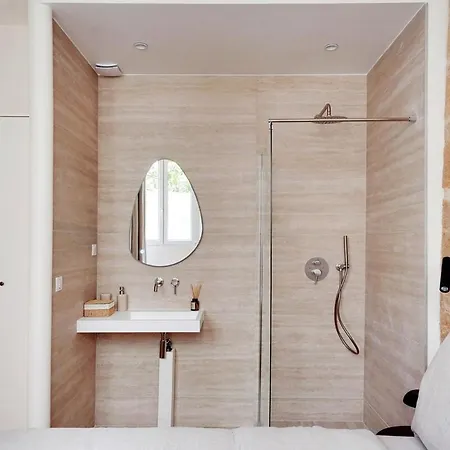 Appartamento De Gamme Avec 2 Salles De Bains Et Climatisation Au Coeur Du Marais