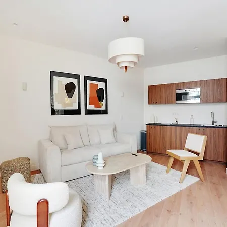 Apartment De Gamme Avec 2 Salles De Bains Et Climatisation Au Coeur Du Marais *
